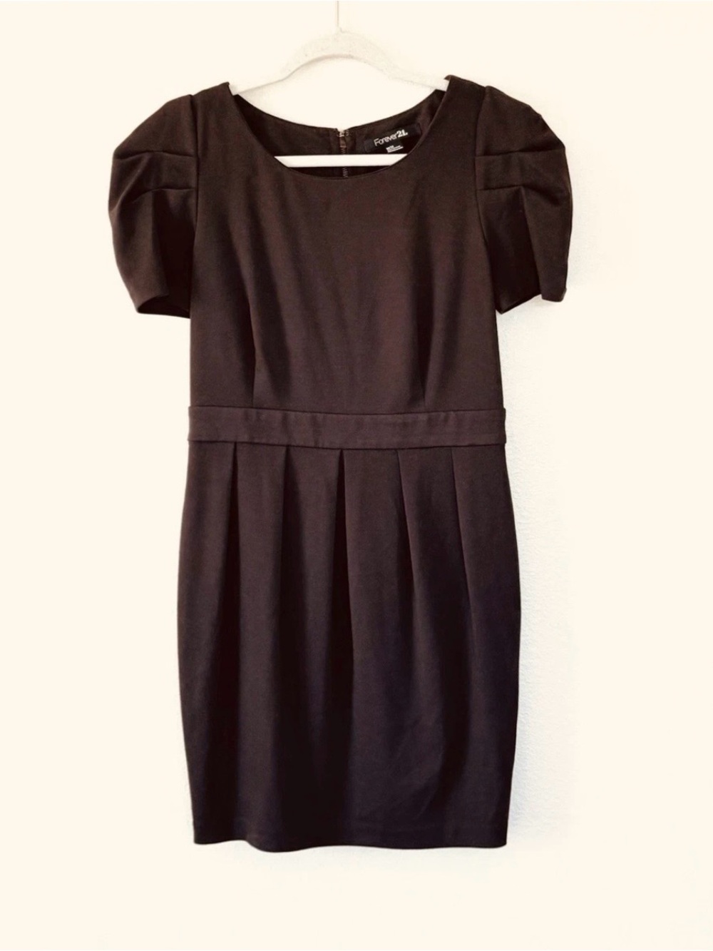 Forever 21 Black Pleated Waist Puff-Sleeve Mini Dress - Picture 1 of 10